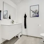 Holiday home 3 Bedroom Stunning In