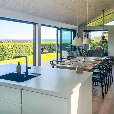 Semesterbostad 3 Bedroom Stunning In *