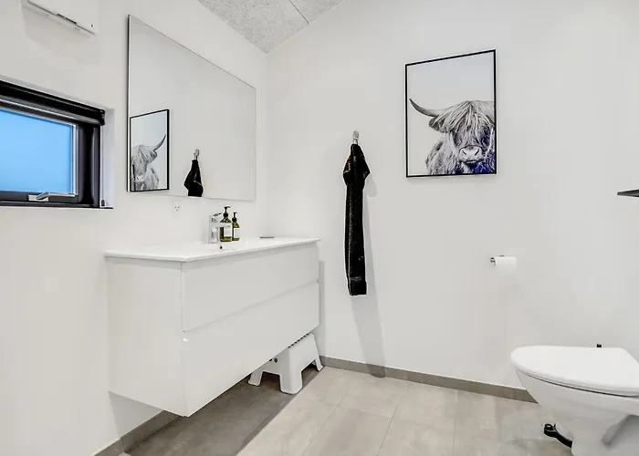 Holiday home 3 Bedroom Stunning In
